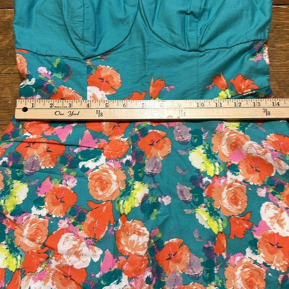 Charlotte Russe Spring Time Floral Spaghetti Strap Mini Sun Dress SZ medium - Picture 3 of 13